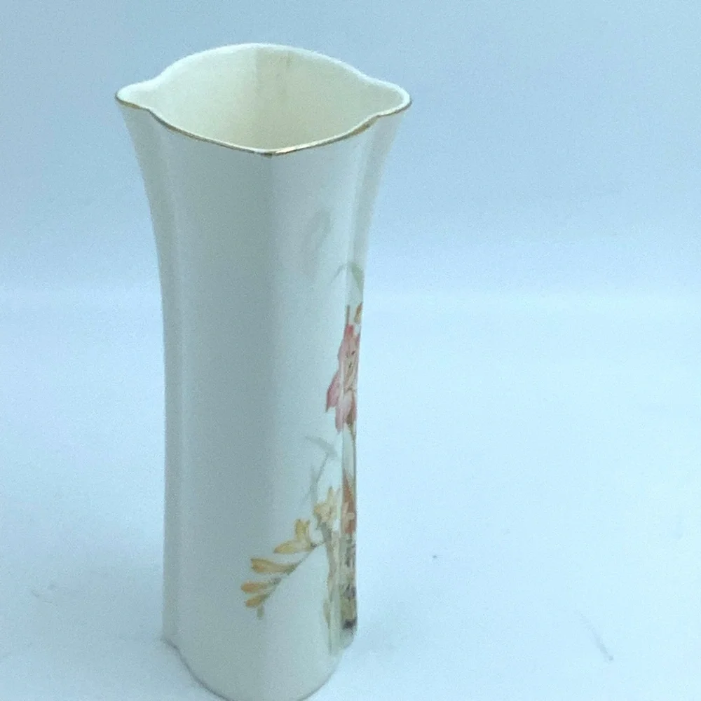 Yamaji Japan Flower Vase